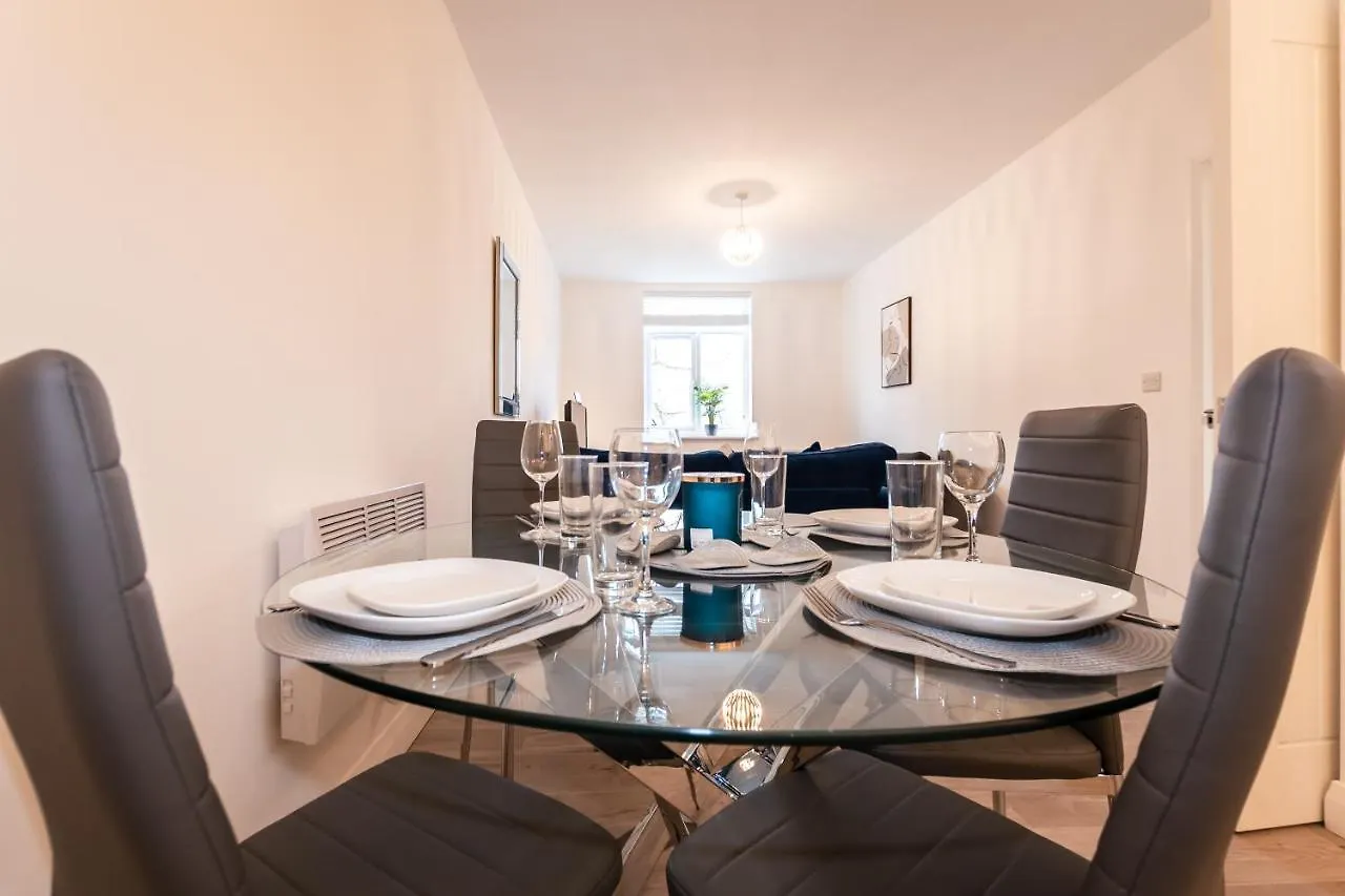 Southampton City Apartments: Central Location with Parking United Kingdom